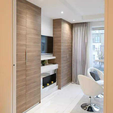 Modern & Peaceful 1bd By Champs-elysees With Ac * Parigi